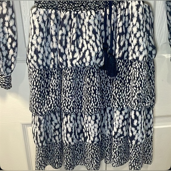 Michael Kors Black and White Bishop Sleeve Sundress - Picture 11 of 13